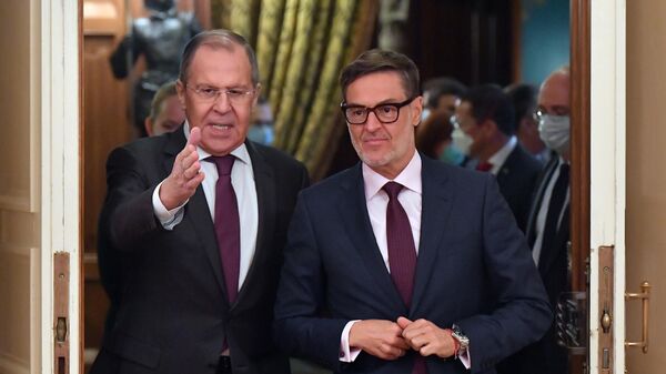 Министр иностранных дел РФ Сергей Лавров и министр иностранных дел Венесуэлы Феликс Пласенсия во время встречи в Москве