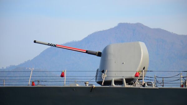 Артиллерийское орудие на эсминце Porter ВМС США