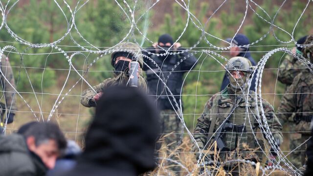 Скайрим пропали стрелы в кузнице