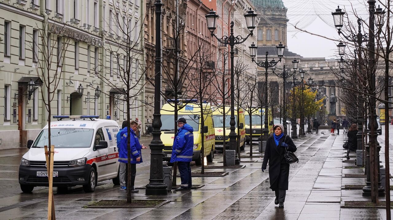 Петербург перейдет в мобилизационный режим из-за 