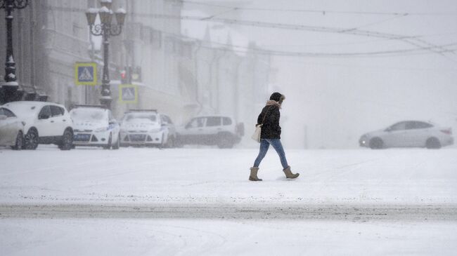 Городские улицы во время непогоды