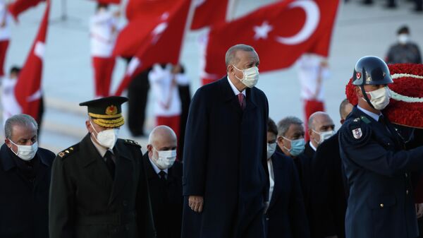 Президент Турции Реджеп Тайип Эрдоган на церемонии в Анкаре, посвященной 83-й годовщине смерти Мустафы Кемаля Ататюрка
