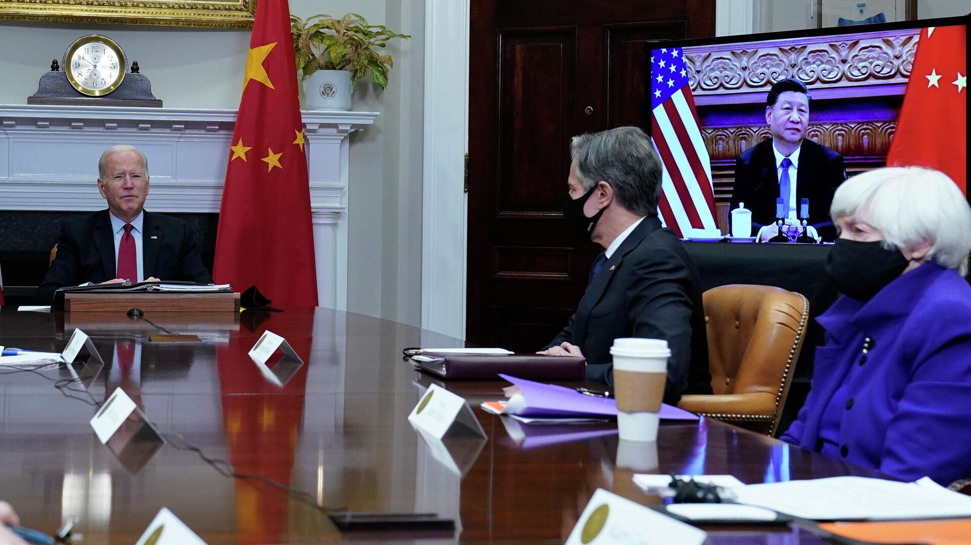 Президент США Джо Байден во время встречи с председателем КНР Си Цзиньпином в режиме видеоконференции - РИА Новости, 1920, 17.11.2021