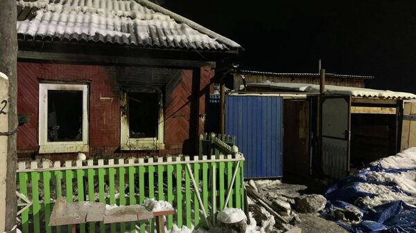  Последствия пожара в частном доме в городе Назарово Красноярского края