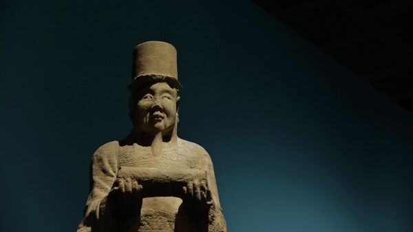 Погребальная статуэтка времен династии Минь