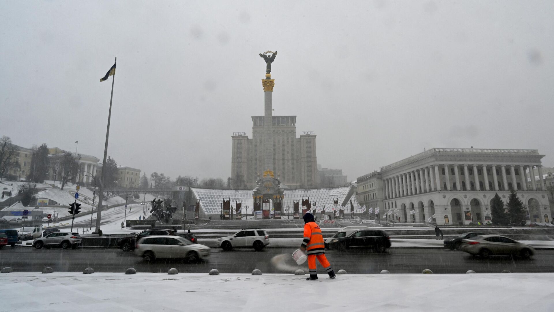 Снегопад в Киеве, Украина - РИА Новости, 1920, 02.01.2022