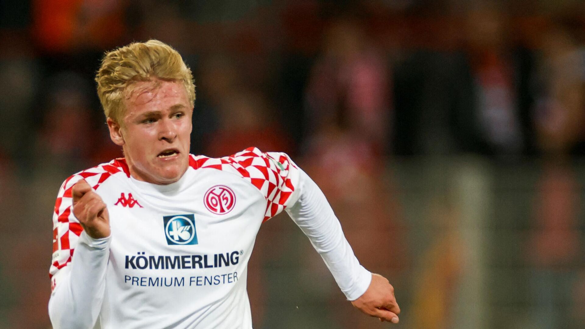 Mainz' German forward Jonathan Burkardt runs with the ball during the German first division Bundesliga football match 1 FC Union Berlin v 1 FSV Mainz 05 on October 2, 2020 in Berlin. (Photo by Odd ANDERSEN / AFP) / DFL REGULATIONS PROHIBIT ANY USE OF PHOTOGRAPHS AS IMAGE SEQUENCES AND/OR QUASI-VIDEO - РИА Новости, 1920, 21.11.2021