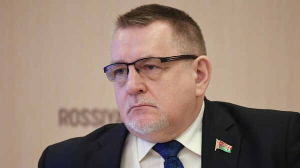 Председатель постоянной комиссии Палаты представителей Национального собрания Республики Беларусь по правам человека, национальным отношениям и СМИ Геннадий Давыдько