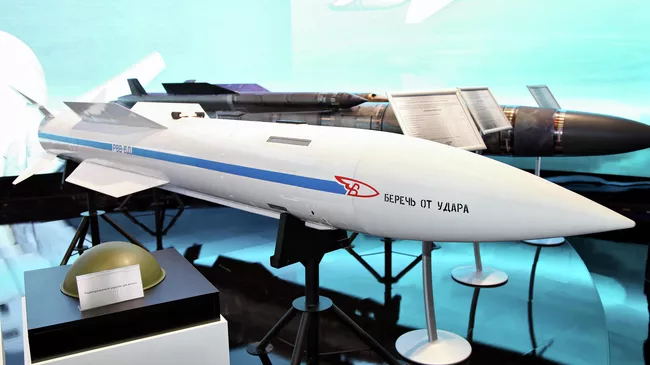 Ракета Р-37 класса воздух — воздух большой дальности