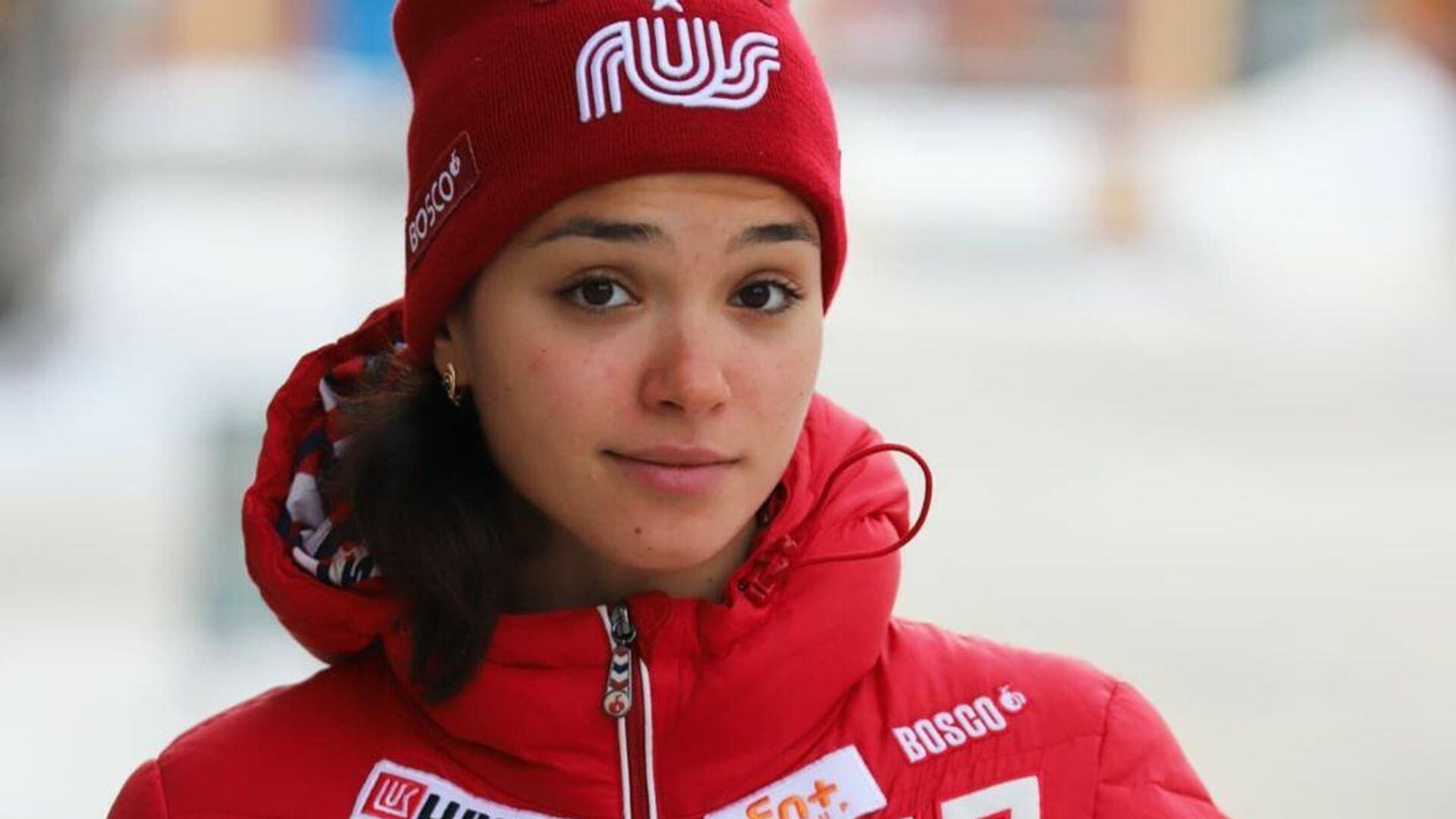 Скандальная лыжница Степанова поделилась фото в купальнике с провокационной подписью