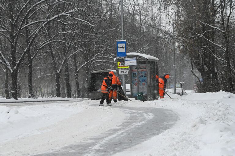 Снег в Москве