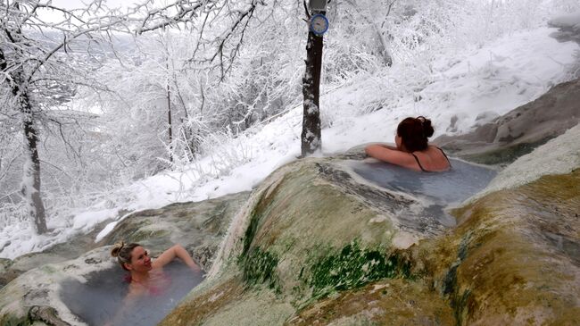 Горячие сероводородные источники в Пятигорске