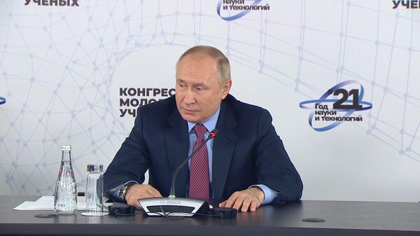 Владимир Путин о санкциях: Полная чушь, попытка сдержать развитие