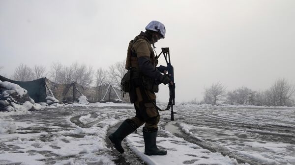 Украинский военнослужащий в Донецкой области