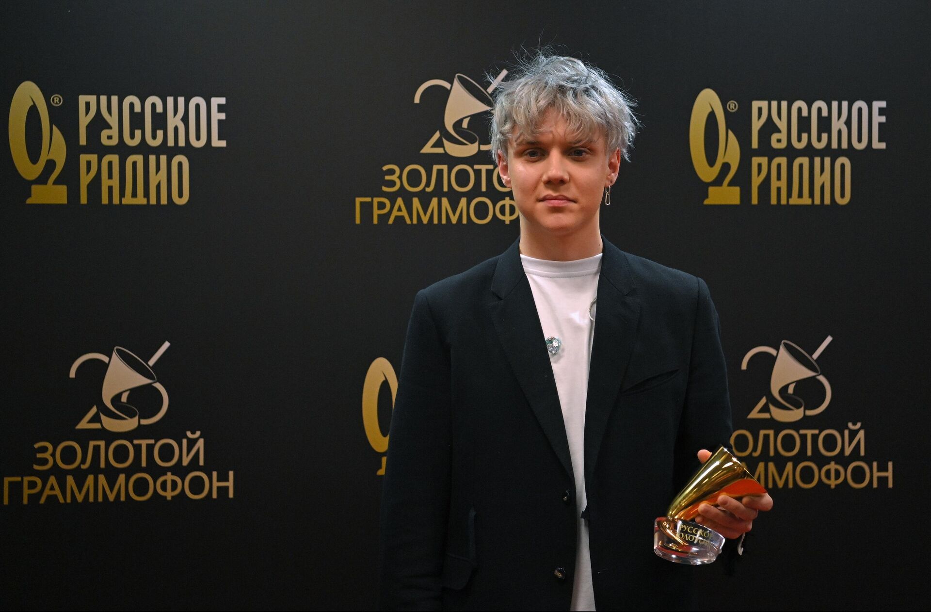Ваня Дмитриенко золотой граммофон 2021