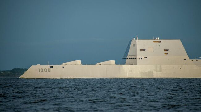 Американский эсминец USS Zumwalt (DDG-1000)