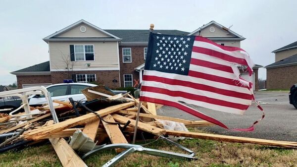 Последствия урагана в Боулинг-Грин, штат Кентукки, США