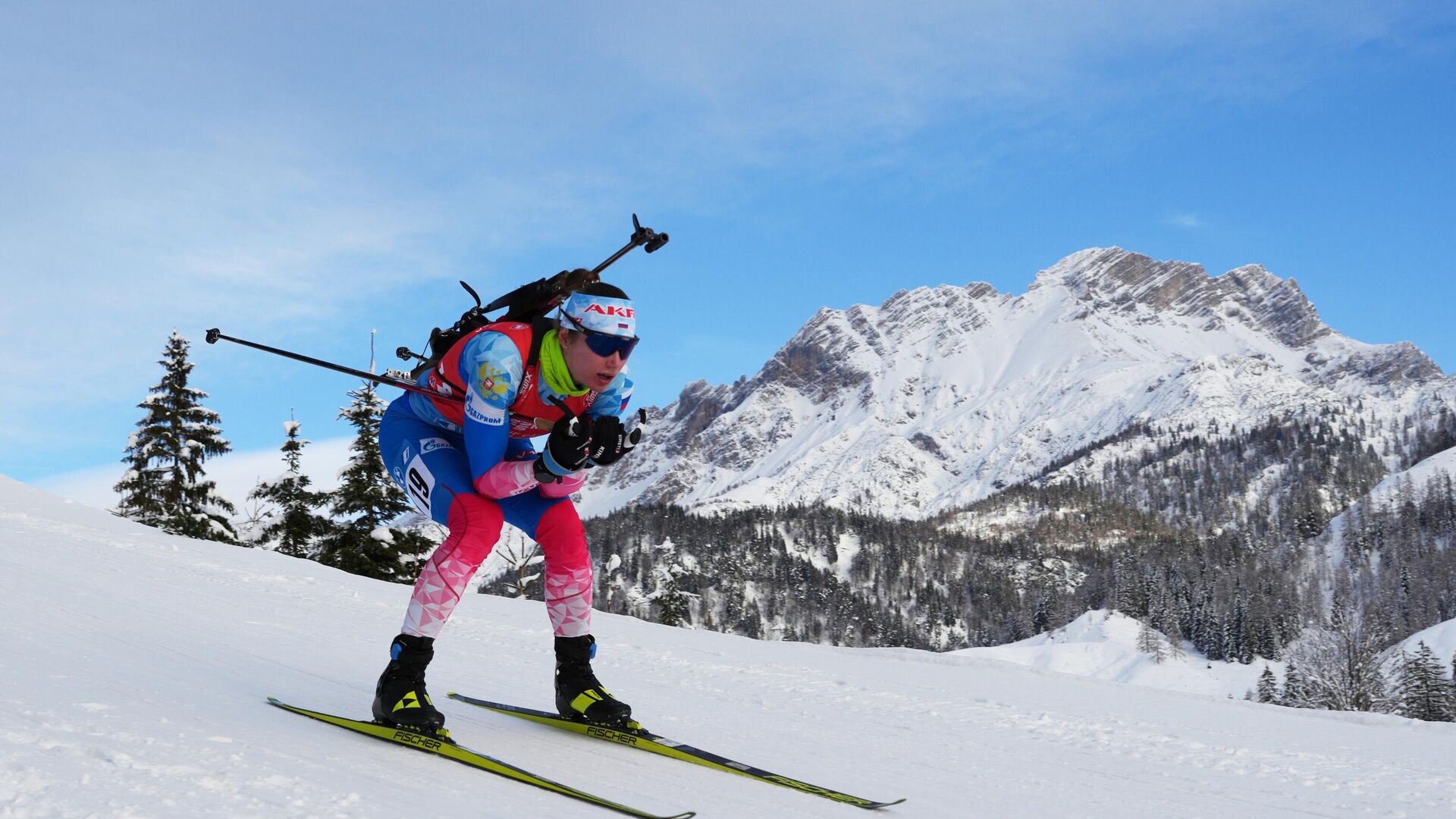 Ирина Казакевич (Россия) на дистанции гонки преследования среди женщин на III этапе Кубка мира по биатлону сезона 2021/22 в австрийском Хохфильцене. - РИА Новости, 1920, 12.12.2021