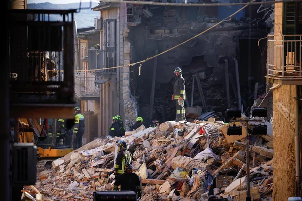 Последствия взрыва газа в Раванузе, Италия