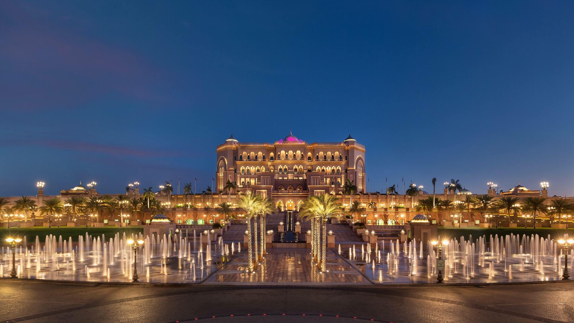 Отель Emirates Palace, Абу-Даби - РИА Новости, 1920, 08.12.2023