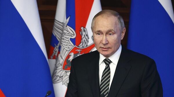 Президент России Владимир Путин провел расширенное заседание коллегии Минобороны РФ