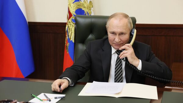 Путин провел телефонный разговор с Пашиняном