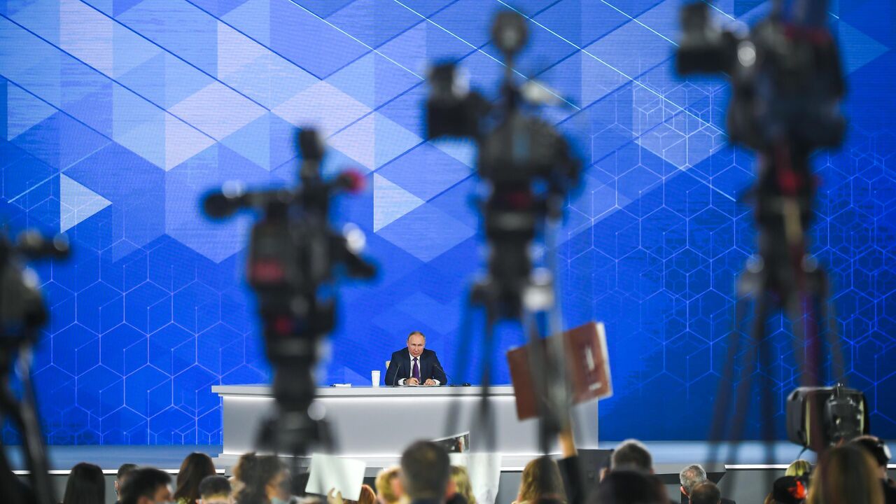 Украинский политик перешел на русский, комментируя слова Путина