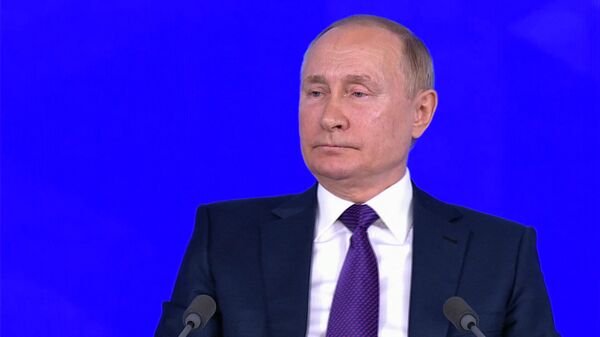 Путин ответил на вопрос о том, что на Украине все чаще звучит слово война