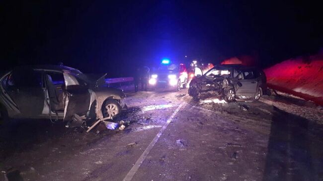 ДТП с двумя машинами на Чуйском тракте в Горном Алтае