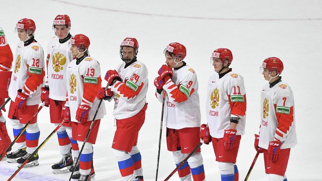 Хоккеисты молодежной сборной России по хоккею