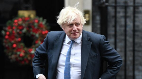 Премьер-министр Великобритании Борис Джонсон на Даунинг-стрит, 10 в Лондоне