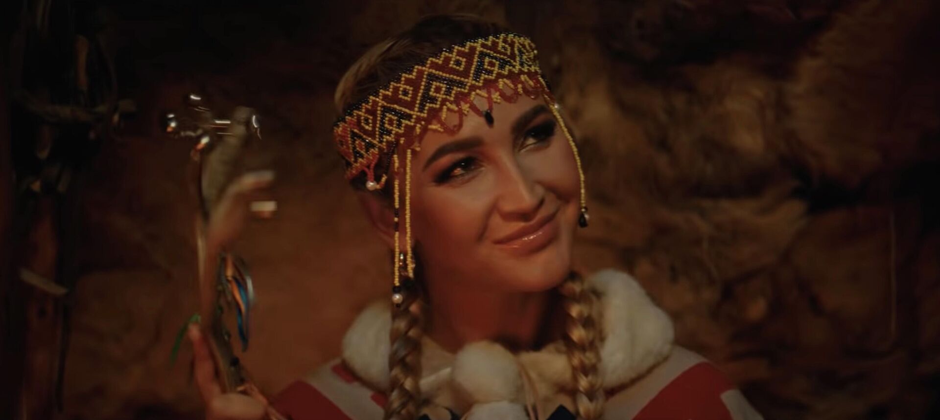 Кадр из фильма Елки 8 Кадр из фильма Елки 8 - РИА Новости, 1920, 18.08.2025