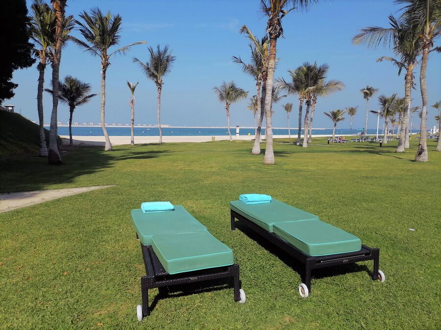 Приватный пляж в комплексе JA The Resort Dubai