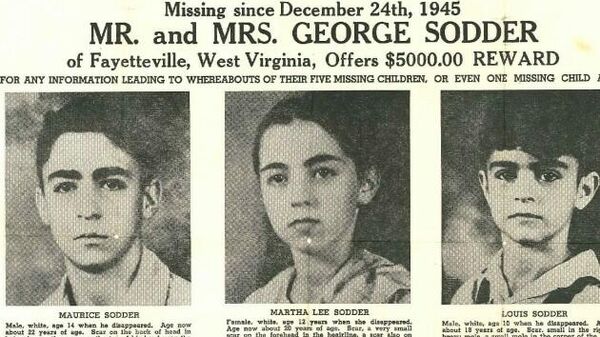 Плакат с фотографиями пятерых пропавших детей семьи Соддер 