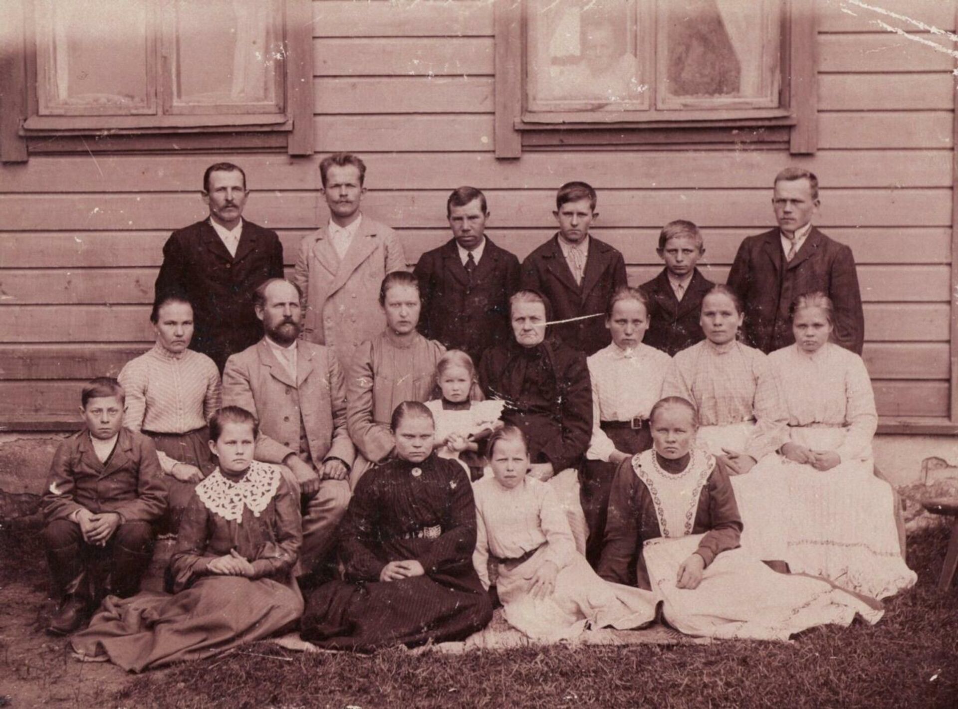 Историческая финская семья, состоящая из нескольких поколений - РИА Новости, 1920, 29.12.2021