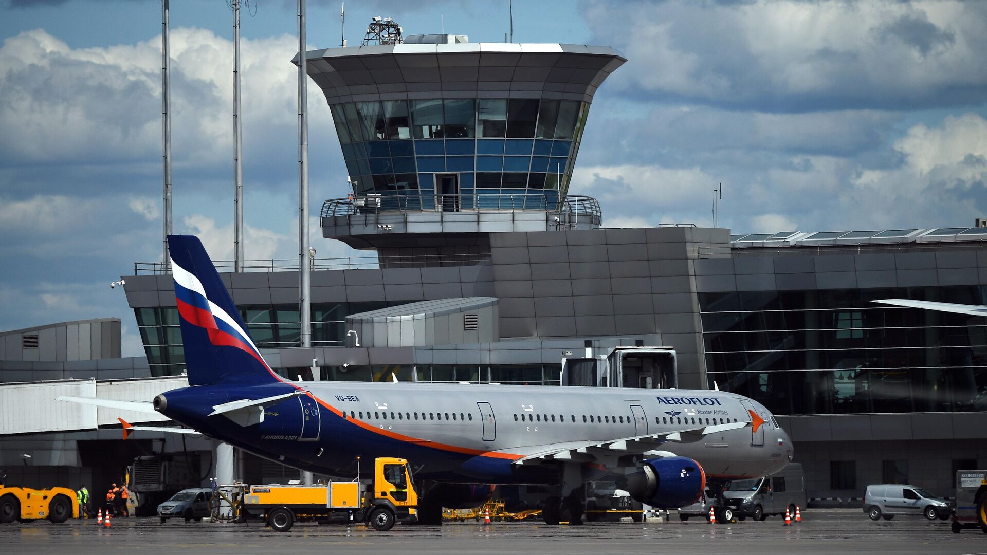 Airbus A320neo aircraft of Aeroflot airlines at Sheremetyevo airport named after AS Pushkin - RIA Novosti, 1920, 17.03.2023