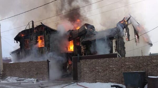 Пожар в частном доме в поселке Хомутово Иркутской области