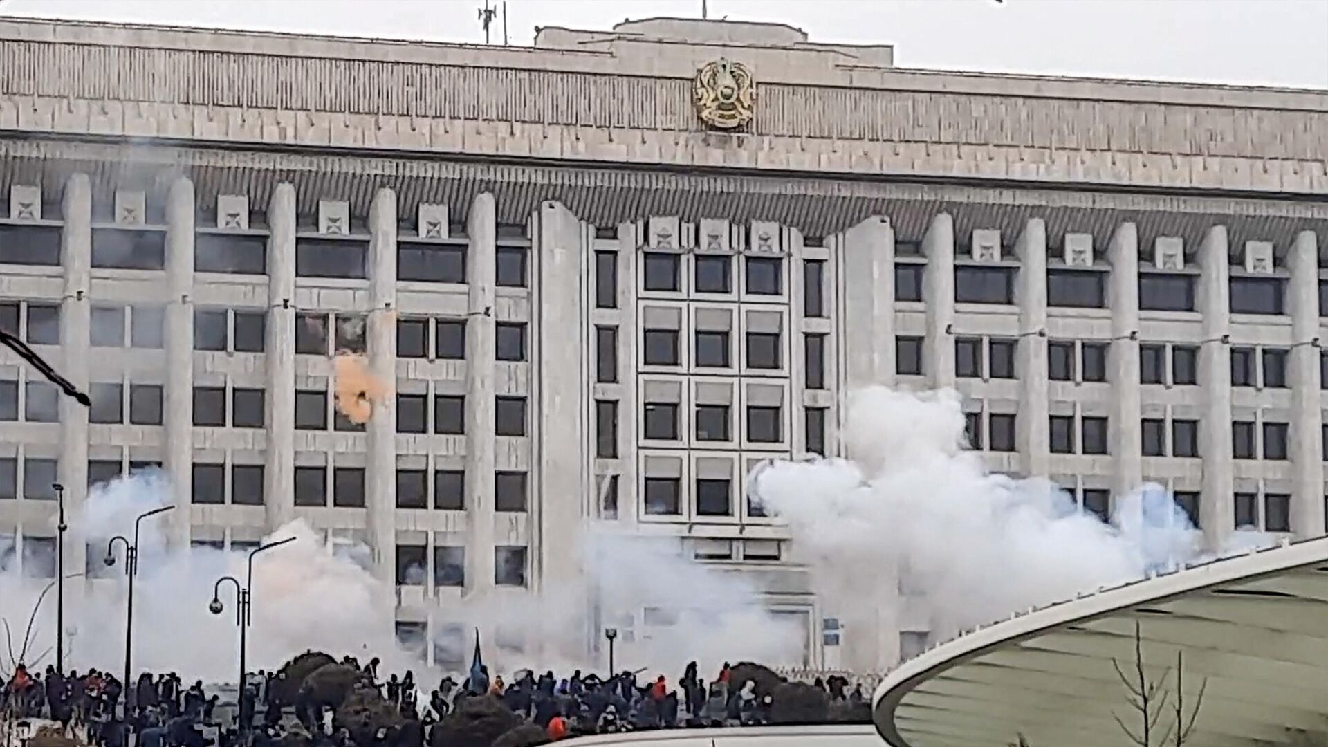 Акция протеста в Алма-Ате, Казахстан - РИА Новости, 1920, 05.01.2022