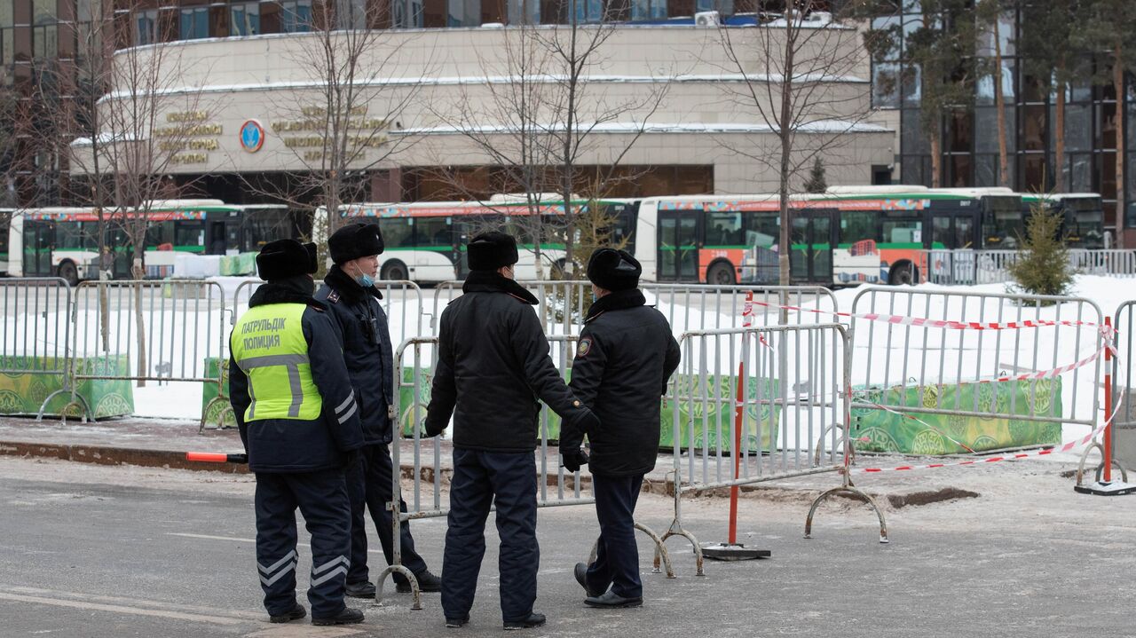 Политолог рассказал, кто мог готовить переворот в Казахстане - РИА Новости,  08.01.2022