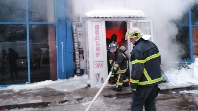 Пожар в нежилом здании в Химках