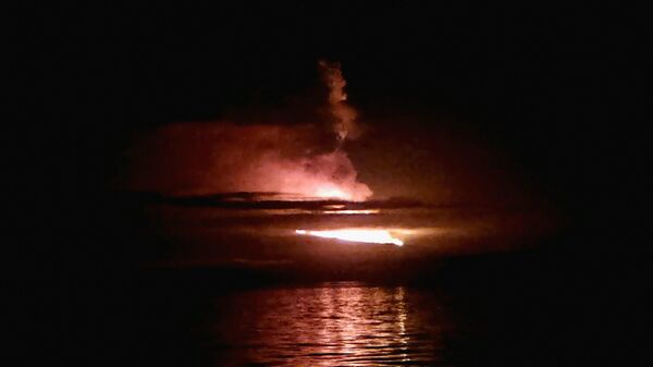 Извержение вулкана Вольф на острове Исабела Галапагосского архипелага