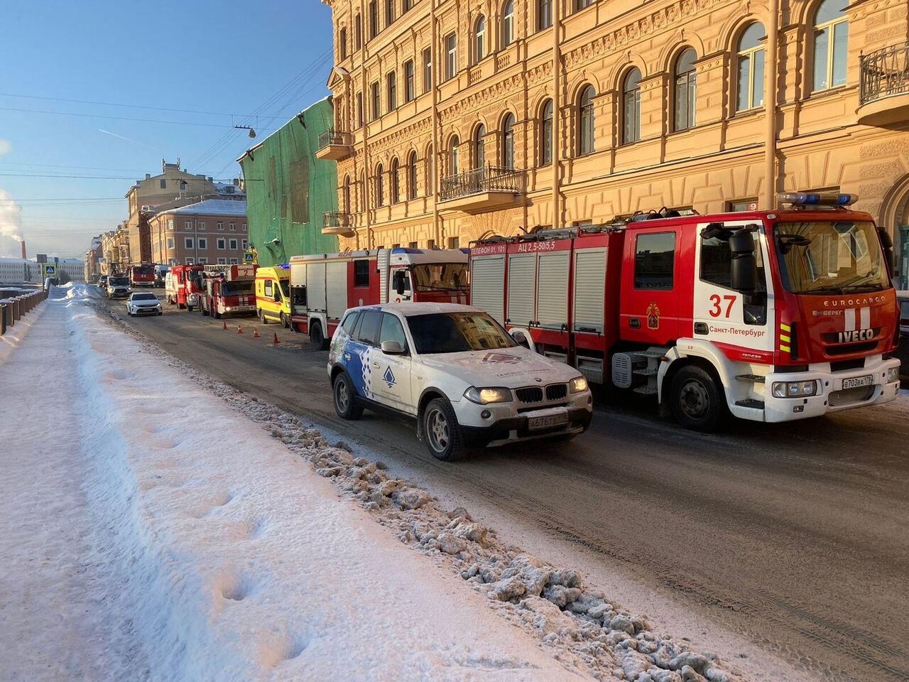 В центре Петербурга загорелся дом - РИА Новости, 11.01.2022