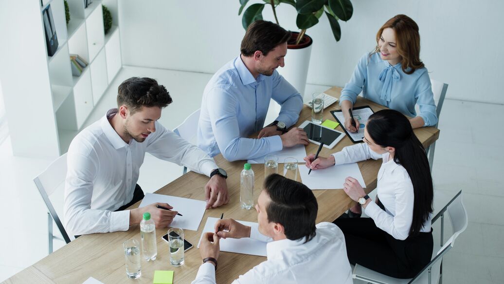 Россиян ждут две трехдневные рабочие недели