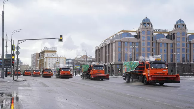 Уборка снега в Москве