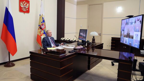 LIVE: Владимир Путин проводит заседание правительства