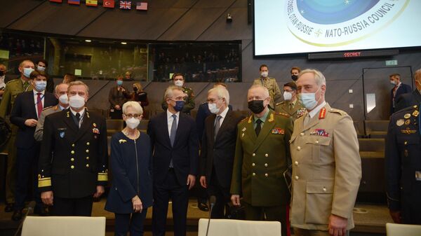 Перед началом заседания Совета Россия - НАТО в Брюсселе