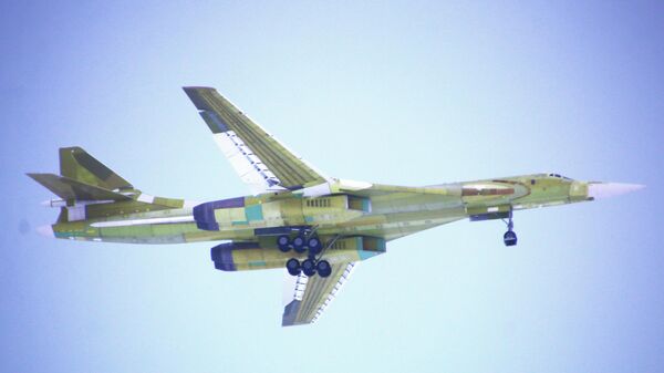 Стратегический сверхзвуковой бомбардировщик-ракетоносец Ту-160М 