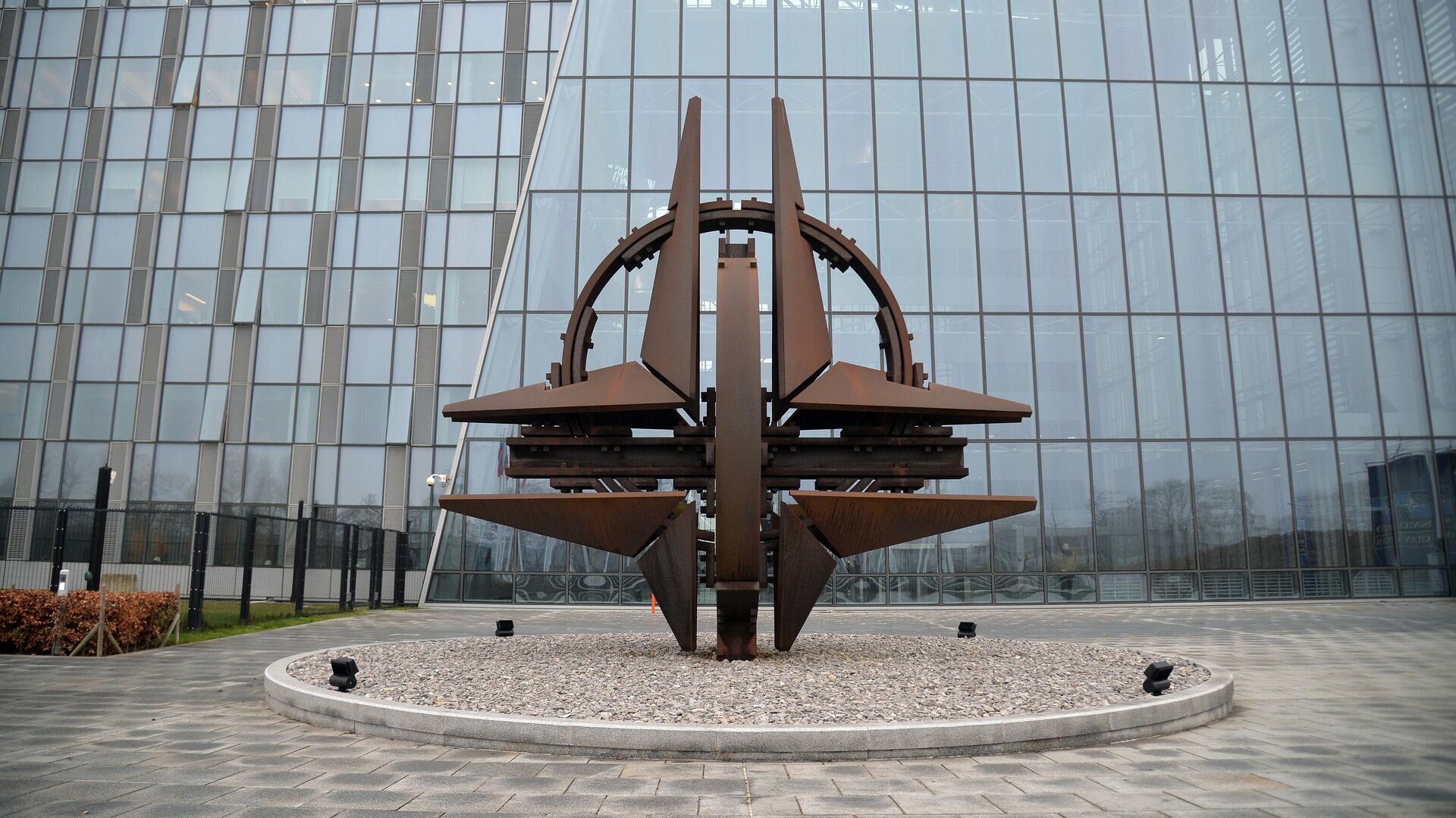 Здание штаб-квартиры НАТО в Брюсселе - РИА Новости, 1920, 27.01.2022