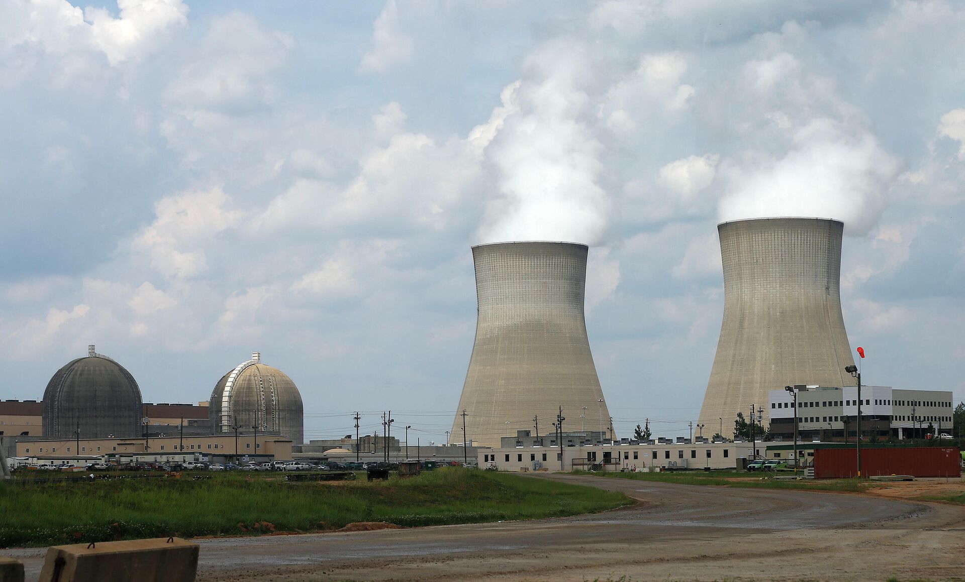 Атомная электростанции Plant Vogtle в Уэйнсборо в США - РИА Новости, 1920, 13.01.2022