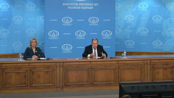 Министр иностранных дел России Сергей Лавров во время пресс-конференции